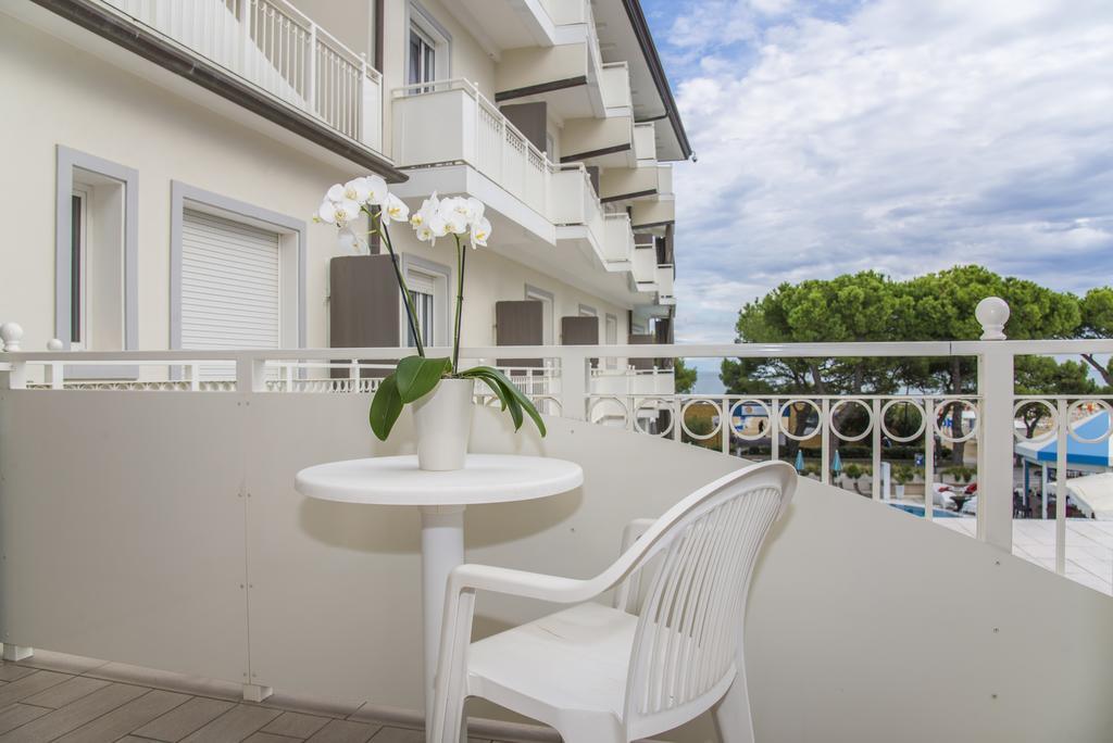 Hotel Miramare Λινιάνο Σαμπιαντόρο Εξωτερικό φωτογραφία